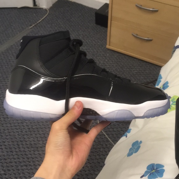 Jordan 11 Retros - Picture 7 of 8